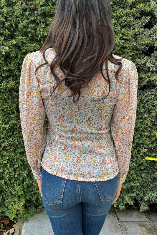 Blusa de flores con lazada en el cuello - Imagen 4